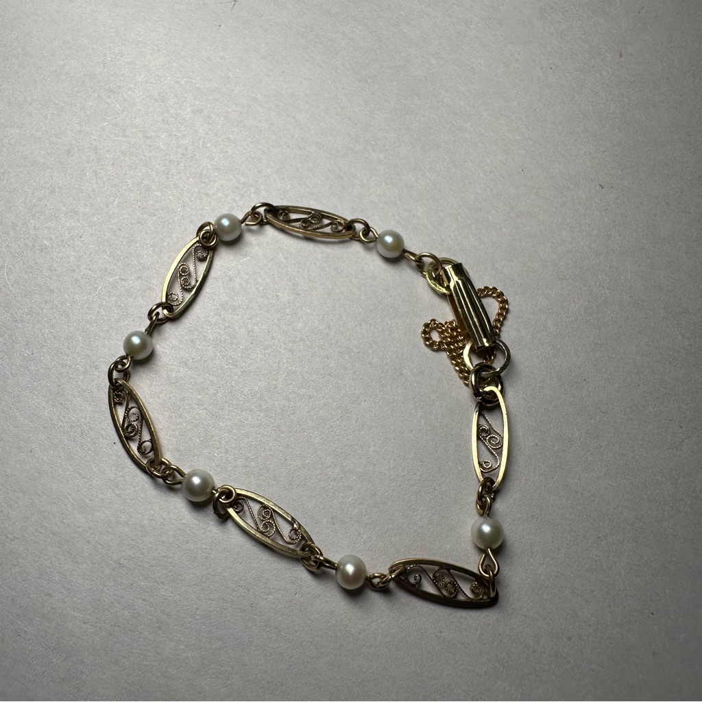 Gold And Pearl Filigree Bracelet 17$